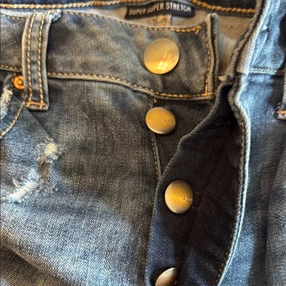 American Eagle Outfitters Tomgirl Jeans - Picture 5 of 5